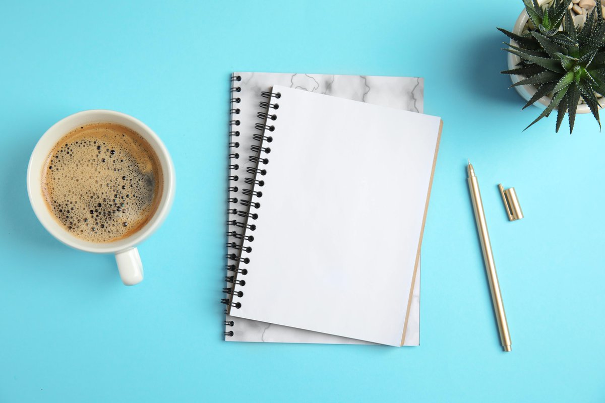 SchickIntuition's tweet photo. 🙋🏽‍♀️ if your #SelfCareSunday routine includes planning for the week ahead. It can be oddly calming to organize and prioritize before diving into the next week! https://t.co/h2ySIlYecg