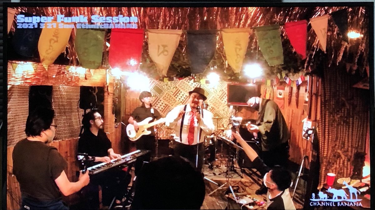 M094O's tweet photo. 今日は好きなライブが重なって嬉しい悩みでした😃
行きたかったけどまだ我慢😔
有作さんの鍵盤も、Macさんのギター🎸も本当に良い👍✨✨✨
アーガイブでさらにじっくり聴きます🎵
そろそろモミーさんにも塁さんにも会いたい…
#SuperFunkSession #モミーさん
#数井塁さん https://t.co/jHoAafpdfX