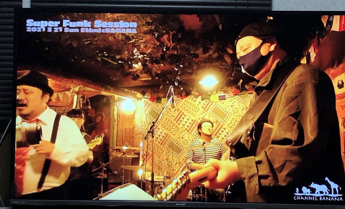 M094O's tweet photo. 今日は好きなライブが重なって嬉しい悩みでした😃
行きたかったけどまだ我慢😔
有作さんの鍵盤も、Macさんのギター🎸も本当に良い👍✨✨✨
アーガイブでさらにじっくり聴きます🎵
そろそろモミーさんにも塁さんにも会いたい…
#SuperFunkSession #モミーさん
#数井塁さん https://t.co/jHoAafpdfX