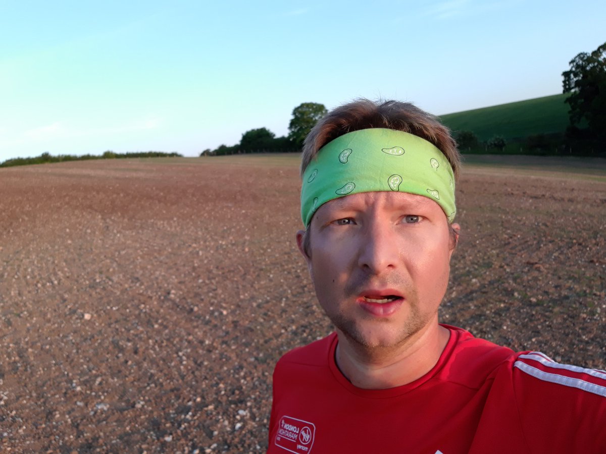 official_danik's tweet photo. Im late entrant in Raised by Rams vertical event hosted by @AravaipaRunning in the US, which starts tomorrow until Sunday! Get the vert in! Memories of last years Limitless Challenge has given me the urge for another uphill challenge! Target: 14604ft

#Raisedbyrams #Steepsquad https://t.co/ozGtkgUcu3