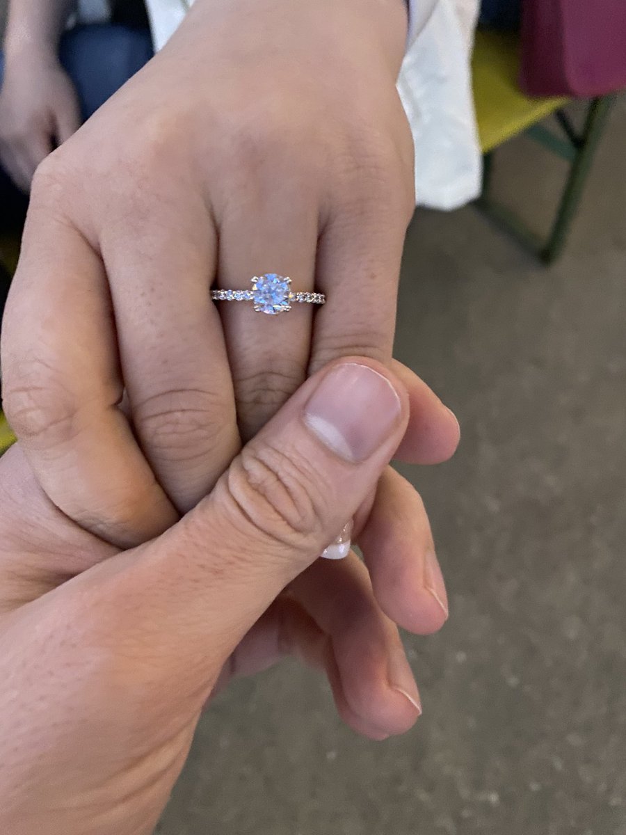 Ellis95Sarah's tweet photo. IM ENGAGED! 💍🤍 I love you forever + more! I can’t wait to be your WIFE! 🤍💍 https://t.co/fAfwRHUtIV