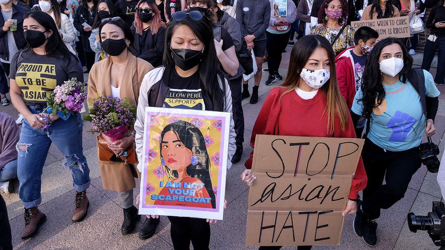 KenRoth's tweet photo. This week's trending rights tweets: Myanmar's "battle field" when only security forces have guns, a massacre and humanitarian crisis in Ethiopia's Tigray region, ten years of repression since Syria's protests, stopping hate crimes toward Asian-Americans. https://t.co/IZmzsU3RqN https://t.co/HPYms3V9X1