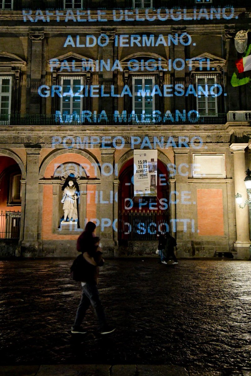 ale_clem's tweet photo. I nomi dei nostri fiori.
Una geografia civile, condivisione della memoria collettiva.
#21Marzo2021 Giornata della Memoria e dell’Impegno in ricordo delle vittime delle mafie
#libera_annclm #FondazionePolis #ComuneNapoli #memoriaeimpegno https://t.co/P9uOkXu6bw