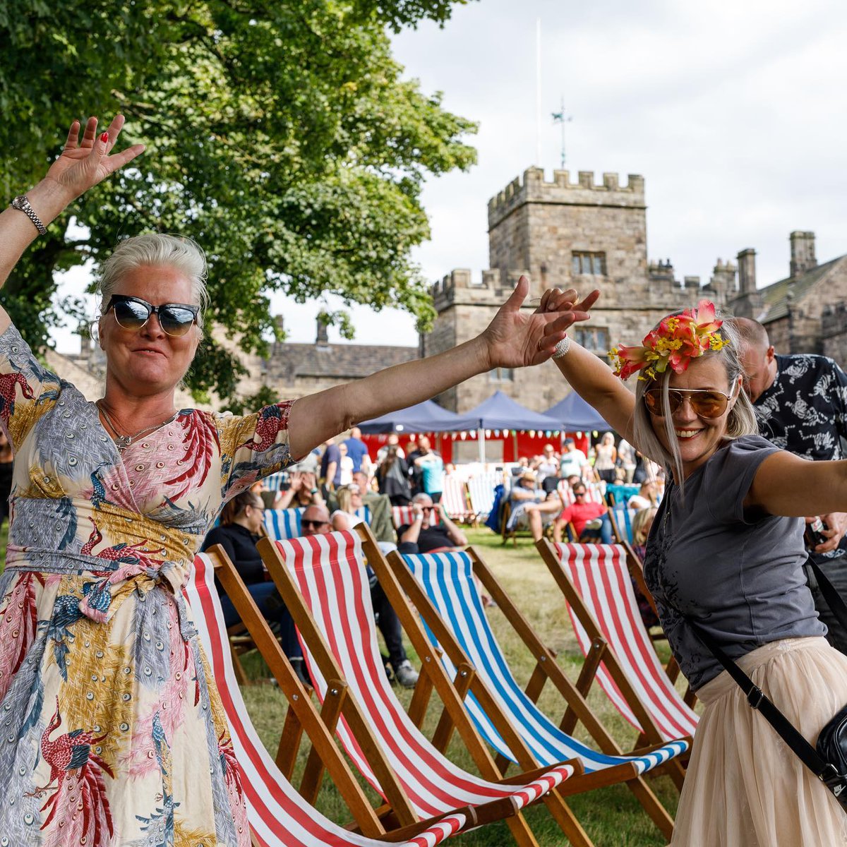 Crafty_Vintage's tweet photo. Feels fantastic to be back up and running! Bookings are now open at https://t.co/CHBXg0LBSw for our Family Festivals @HoghtonTower in May and Aug. If you are #maker #creator #artist #foodproducer #streetfoodchef then we would love to hear from you! @stallfinder @Vintassion https://t.co/blC8pqOhbT