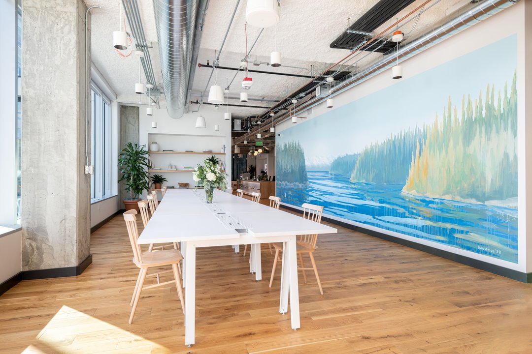 WeWork's tweet photo. Loving this larger than life mural in WeWork Seattle. 🌲
Discover more at https://t.co/Wy4cgD41kM. #wework #weworkseattle https://t.co/MBZxksR8Gp