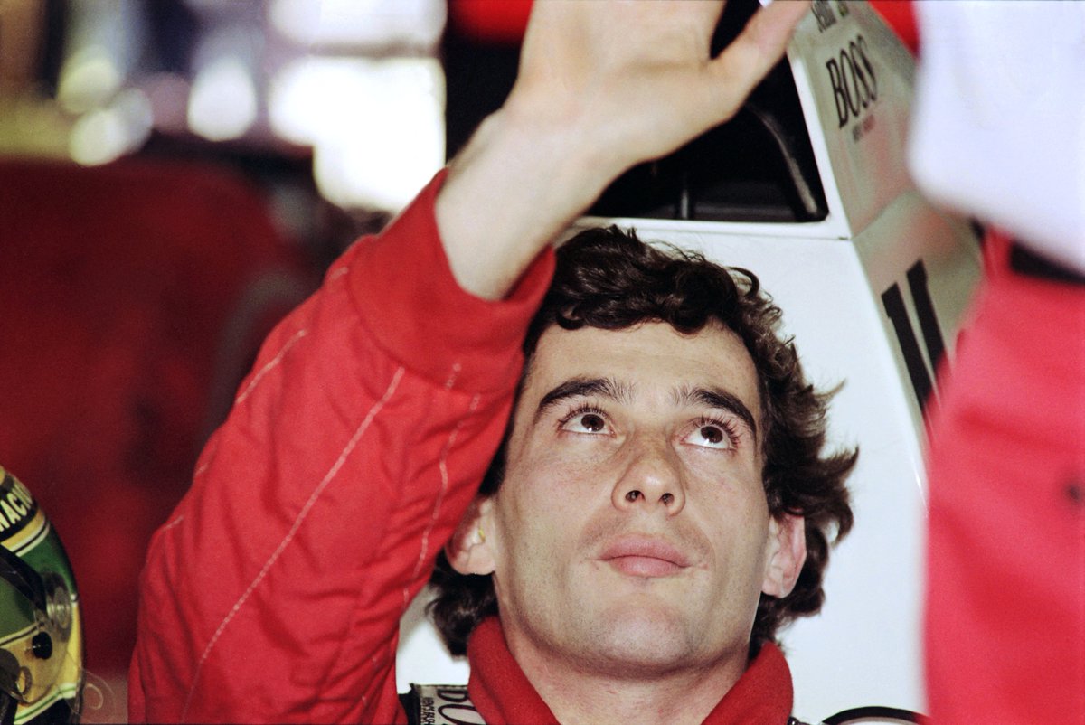 CanalplusF1's tweet photo. Une pensée pour le légendaire Ayrton Senna qui aurait eu 61 ans aujourd'hui 🙏❤️ https://t.co/RymiJzpOCV