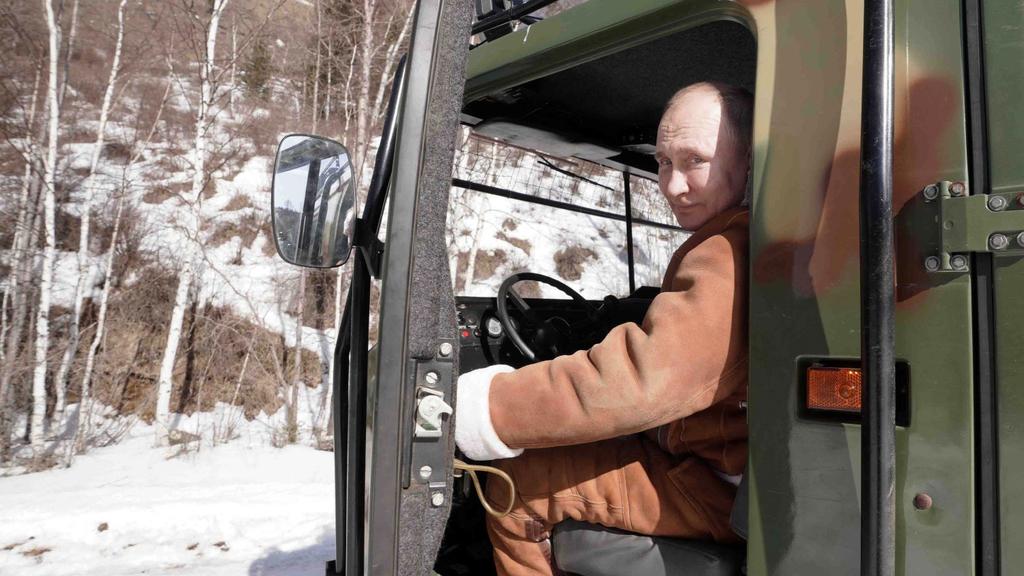 RedRadioVe's tweet photo. 📸 Del 1 al 10: ¿Qué tan preocupado ves a #VladimirPutin por las declaraciones de #JoeBiden? 😏

¡Fotos exclusivas de este fin de semana en la taiga siberiana! https://t.co/ULTFWOXr4d