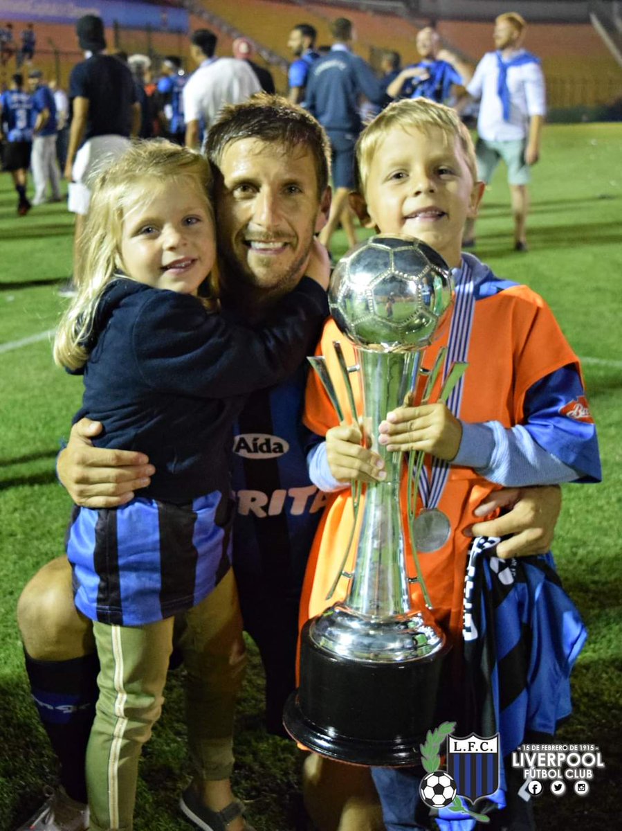 Emiliano Alfaro anunció su retiro como futbolista profesional. 

💫 No quedan palabras para agradecerte, Emi. 

💙 Eternamente 𝑮𝑹𝑨𝑪𝑰𝑨𝑺 Emiliano 🖤