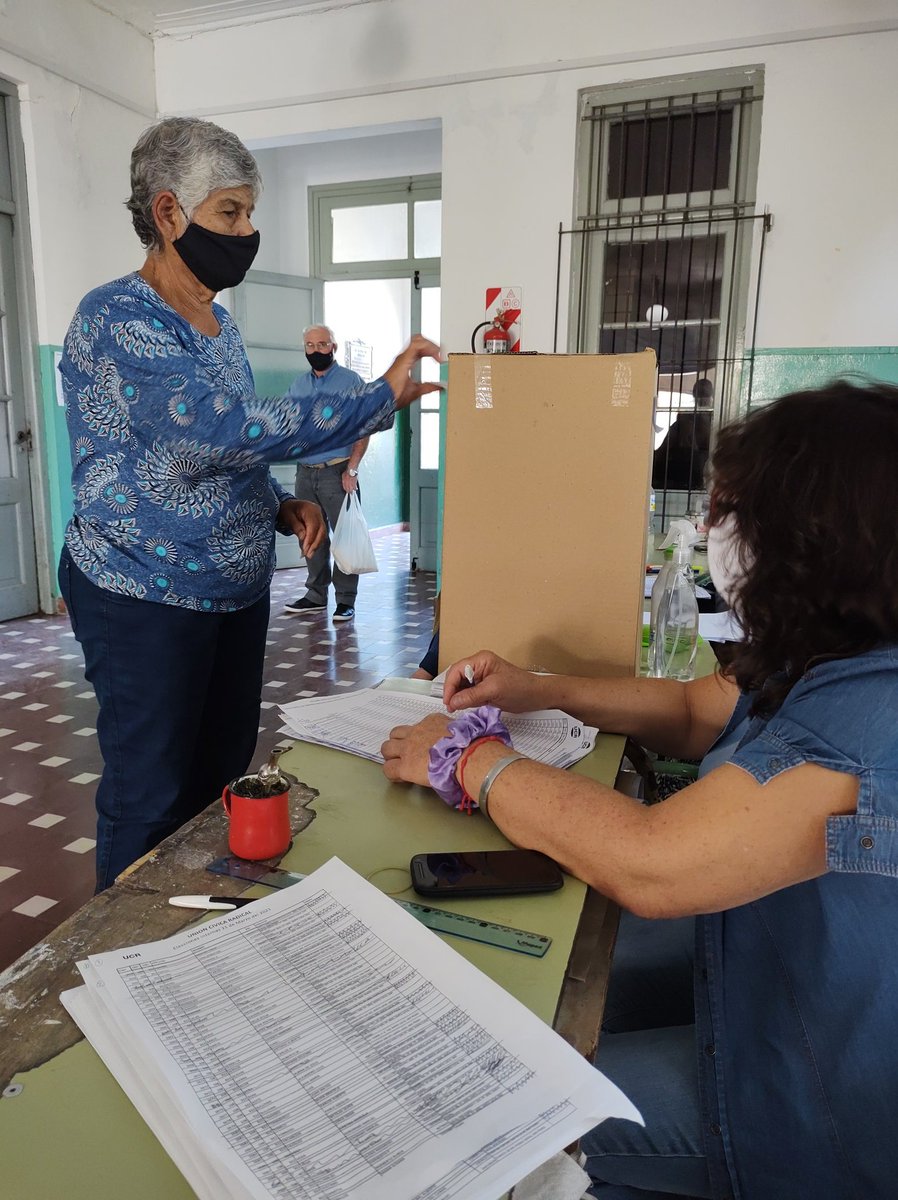 Guillegallo11's tweet photo. Sana vida la de éste partido! 
Desde Santa Lucía acompañamos la #Lista14 con todo el #ProtagonismoRadical que necesita! https://t.co/SF0ORTvHJd