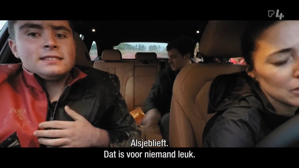 JLoeys's tweet photo. #DeMol
Wanneer ze vragen of je meewilt naar een concert van Niels Destadsbader https://t.co/tx7yzXWJkV
