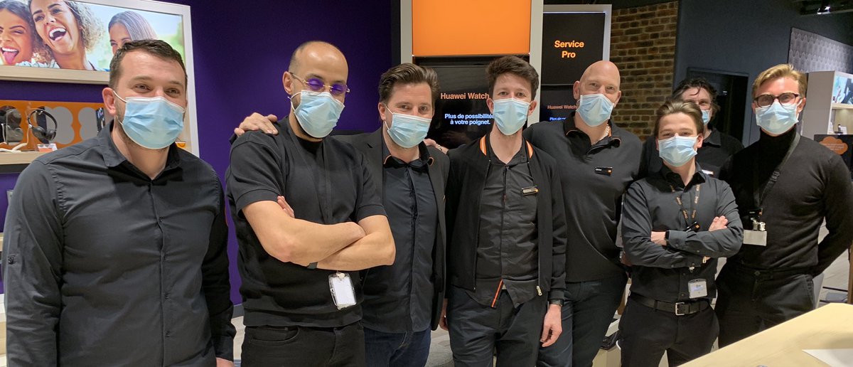 antoine_blanc's tweet photo. À Lille, à Dunkerque et partout en France, nos boutiques de centre-ville continent à vous accueillir et nos conseillers 💪💪💪 sont disponibles pour vous ! Prenez rendez-vous sur https://t.co/9VA1rUj0Hu ! @RactMadoux @FLeMounier @LudovicGuilcher https://t.co/L9TrMVnVig