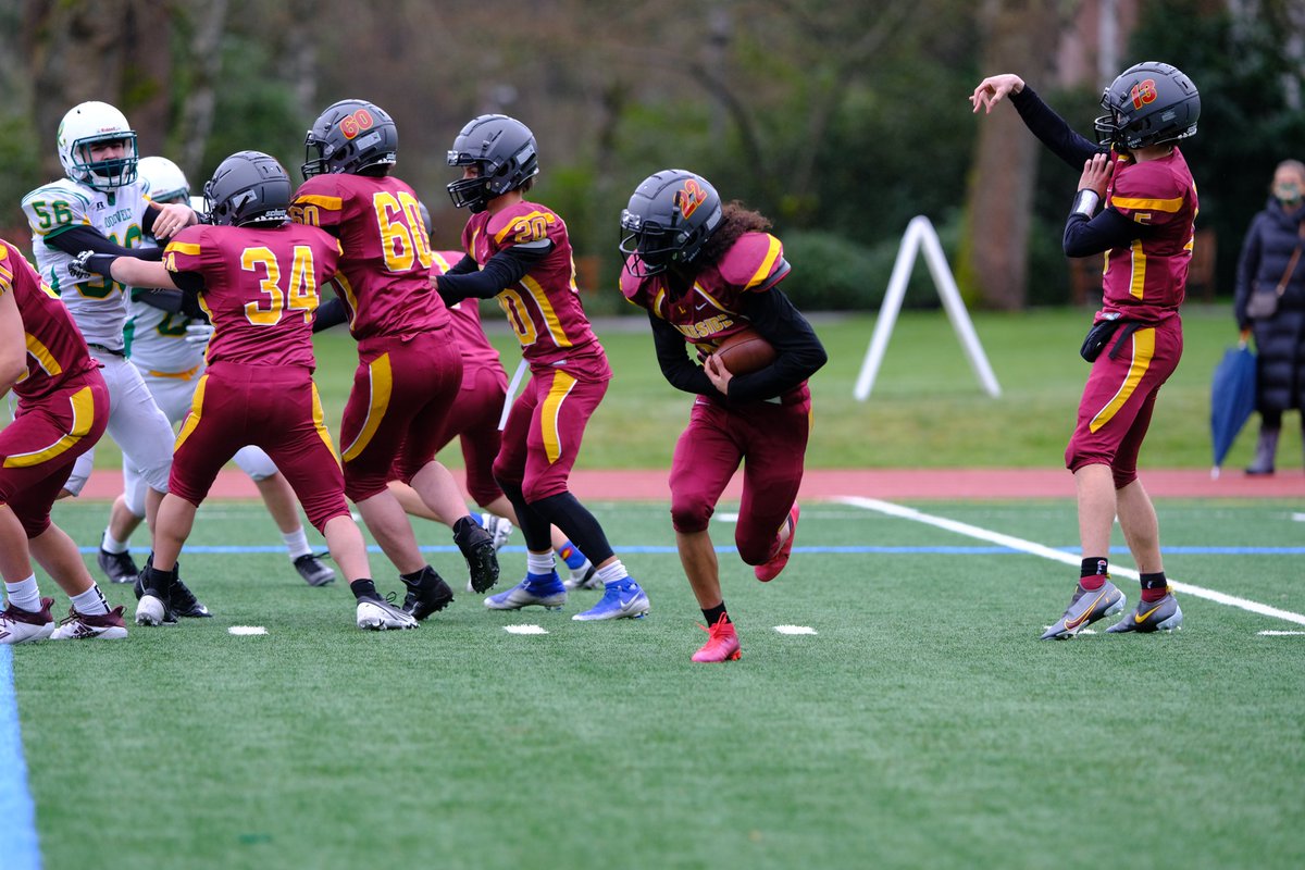 Great to have our JV team rolling yesterday morning on Parsons Field! #GOLIONS 📸