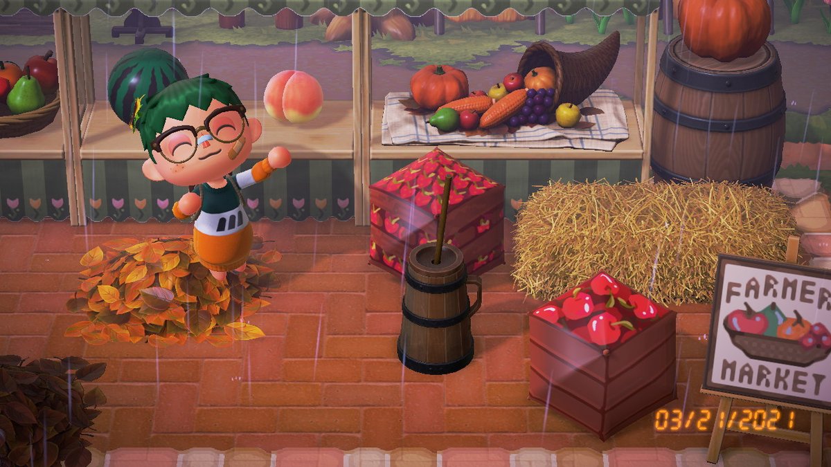 broadmajestic's tweet photo. ok i made a strawberry crate too!! #AnimalCrossing #ACNH #NintendoSwitch #designcode #ACNHdesign https://t.co/sbs1esBSdy