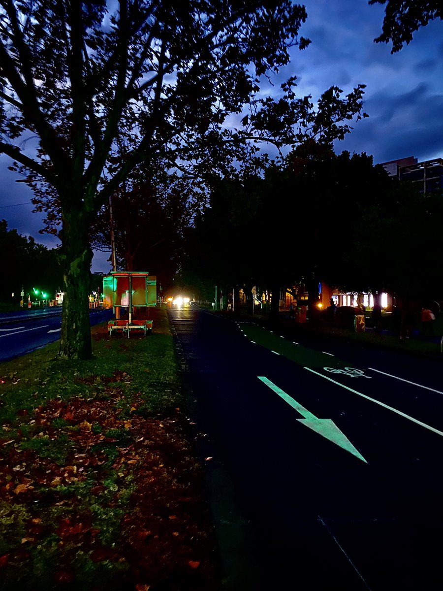 Hi <a href="/cityofmelbourne/">City of Melbourne</a> <a href="/LordMayorMelb/">Lord Mayor of Melbourne – Nick Reece</a> many street lights off before 6am this morning, along St Kilda Rd, several parts of the tan, and along the river near <a href="/FedSquare/">Fed Square</a> and Riverland Bar. Not safe for pedestrians and people exercising