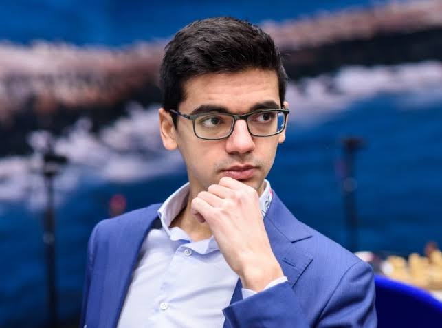 incrediblechess's tweet photo. Congratulations @anishgiri for winning #MagnusInvitational by beating Ian! 
Amazing man! 
PC : @alinalami 
#ChampChess https://t.co/y1HzwASzTR