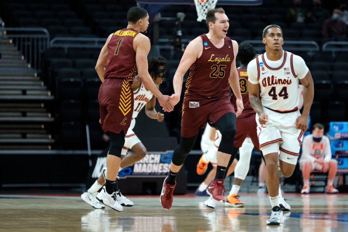Maybe_YesSir's tweet photo. It’s over....Cameron Krutwig is the unanimous 2021 - Pittsnogle Award winner. 🥇......dude can flat out ball....#MarchMadness #LoyolaRamblers #seniormensvibe https://t.co/XxAw62kkGM