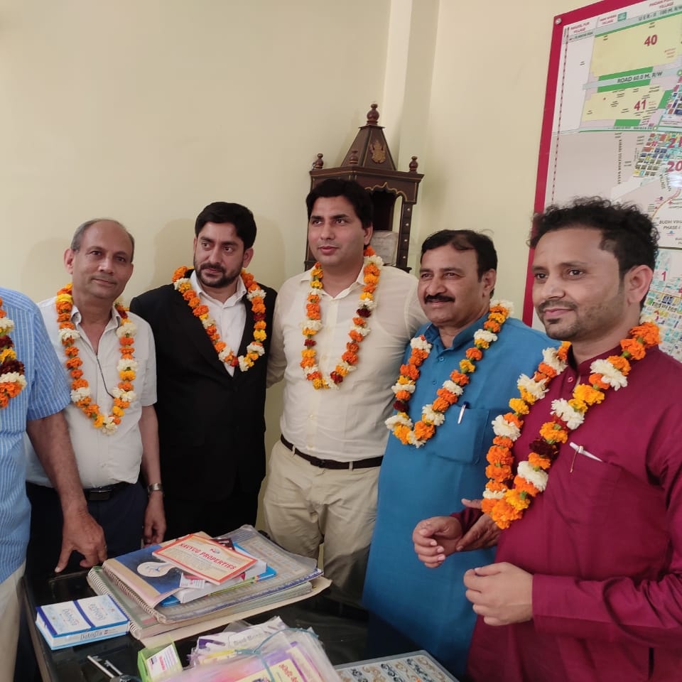 rwa_sec's tweet photo. #NewProfilePic https://t.co/6DYD4gjn1W
