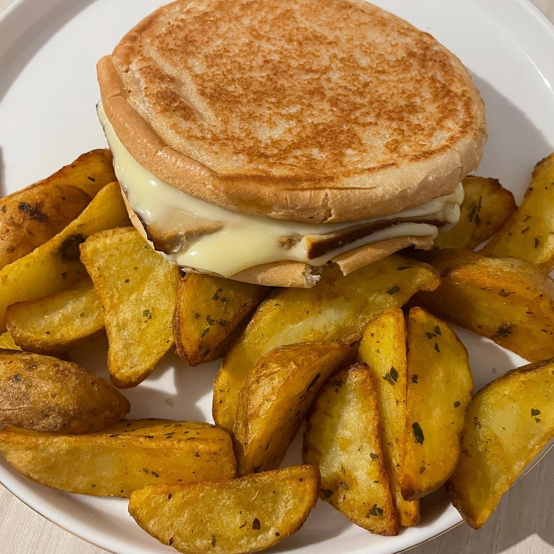 Wheaty_France tweet media