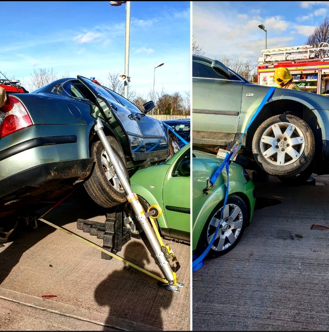VikRed27's tweet photo. Bit of #RTC training today focusing on different methods of stabilising vehicles. It's very beneficial having an #RTCi &amp; member of the #ExtricationTeam on the Watch to help facilitate these sessions! #fireandrescue #crewmanager #alwayslearning #practicemakesperfect https://t.co/QMbLRxWBCX