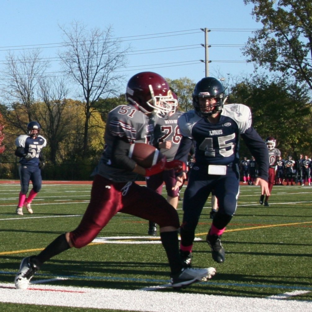AcsBrantford's tweet photo. Support the Sport Sunday!! Little love for the junior squad! ❤🏈🦁💪
#lionpride #acsfootball #highschoolfootball #brantfordfootball #juniorfootball #juniorlions #supportacsfootball #supporttheprogram #supportthesport @FootballCanada @assumptionlion @ACSathletics21 @bhncdsb https://t.co/Q6FbGRb4wa