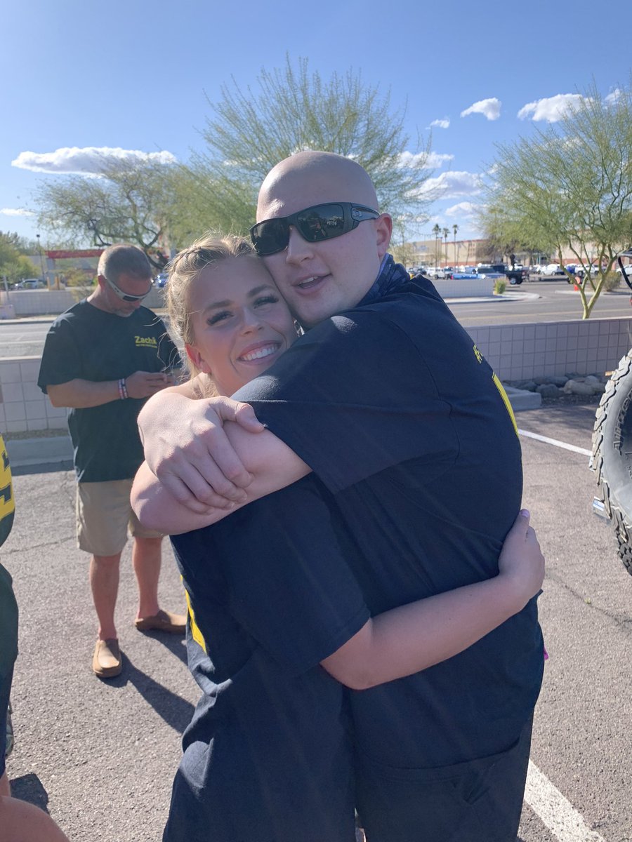 sskworley's tweet photo. We had an amazing time last night supporting this amazing guy and his family!! It was wonderful to see all the support! Please keep him, Lexi, and his family in your prayers as he heads in for a 8 hour surgery Tuesday!! @zachhunzinger ❤️💪🏻 #foreverstrong @Lexworley https://t.co/U1TJ2xI9o2