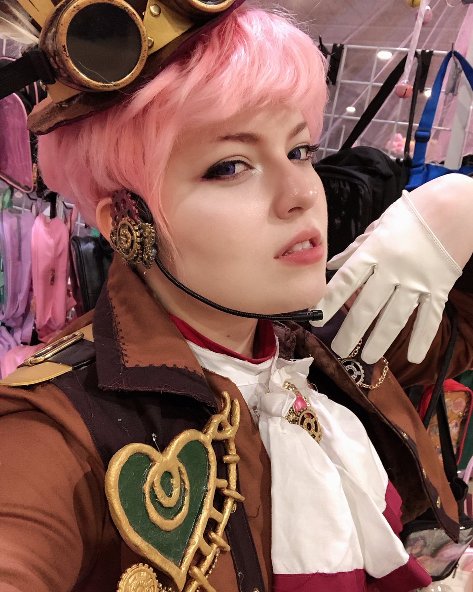 vallites's tweet photo. Hey space cowboys! I’m Valla + I’m new to the #lgbtq #streamers community! 🏳️‍🌈💕

Tonight I’m having my second stream ever + I’m super pumped! We’re gonna be playing #atdeadofnight ...at night😎🌙 

Come join me over on https://t.co/W3zLXxbr85 ✨ I’d love to make some friends! 👽 https://t.co/kQ6BNDJlDr