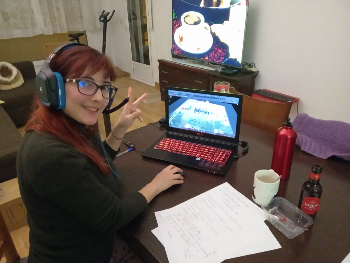 lastforestgames's tweet photo. 🌻 A tope en el segundo testeo de #thelastforest  en #Protosytipos2021 #PyT2021 con @asociacionludo :D https://t.co/3LrtijoPo7