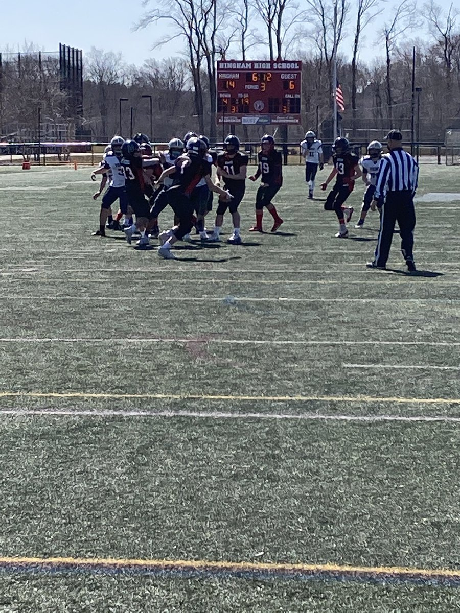 When we said spring football, we didn’t think we would play in that kind of weather!!!
#football #hingham #youthfootball #glorious #spring