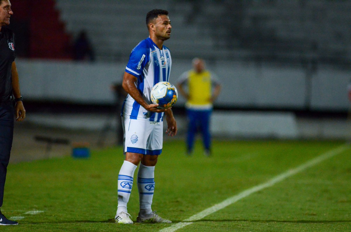CSAoficial's tweet photo. Domingão com mais imagens da vitória de ontem 🤩💙⚽️

Estamos chegando na marca de 51 mil seguidores por aqui! 👊🏼👊🏼👊🏼

📷 @oaugustoliveira https://t.co/o0EhBWEmfs