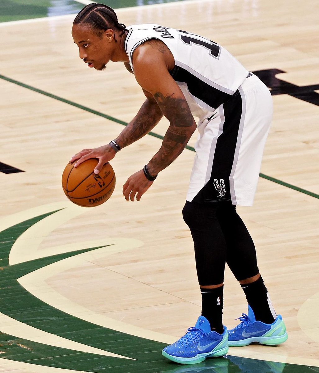 kobe 6 demar derozan