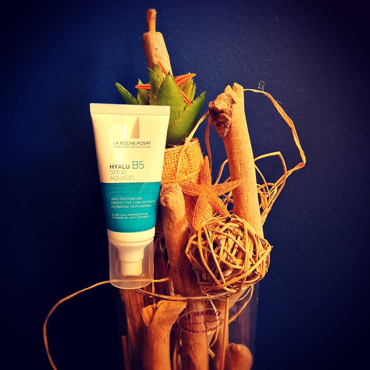 Aalizee_'s tweet photo. #larocheposay #hyalub5spf30 https://t.co/PRUZWpgsqP