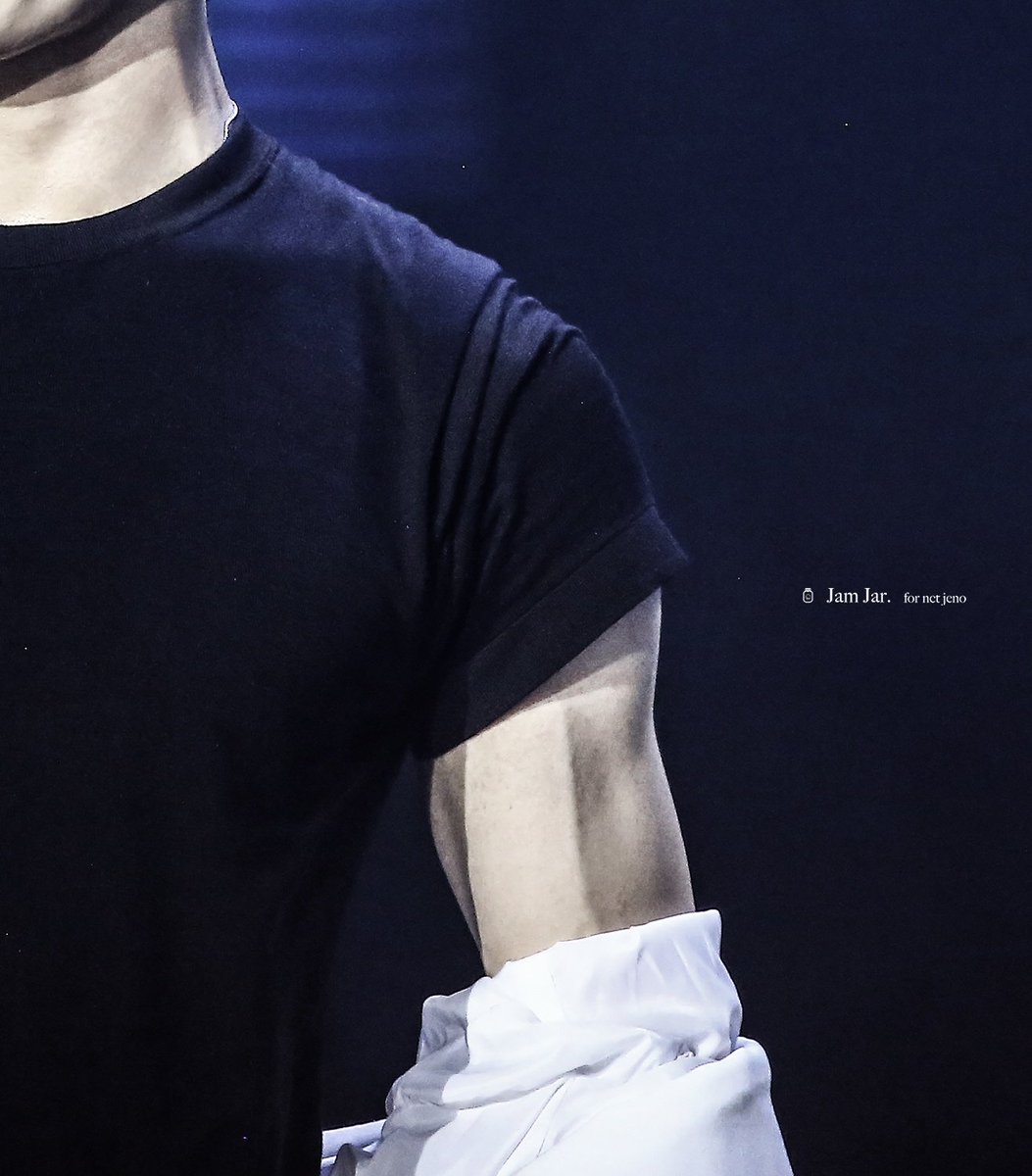 พี่เจโน่ผัวตั้งแต่​หัวจรดเท้า