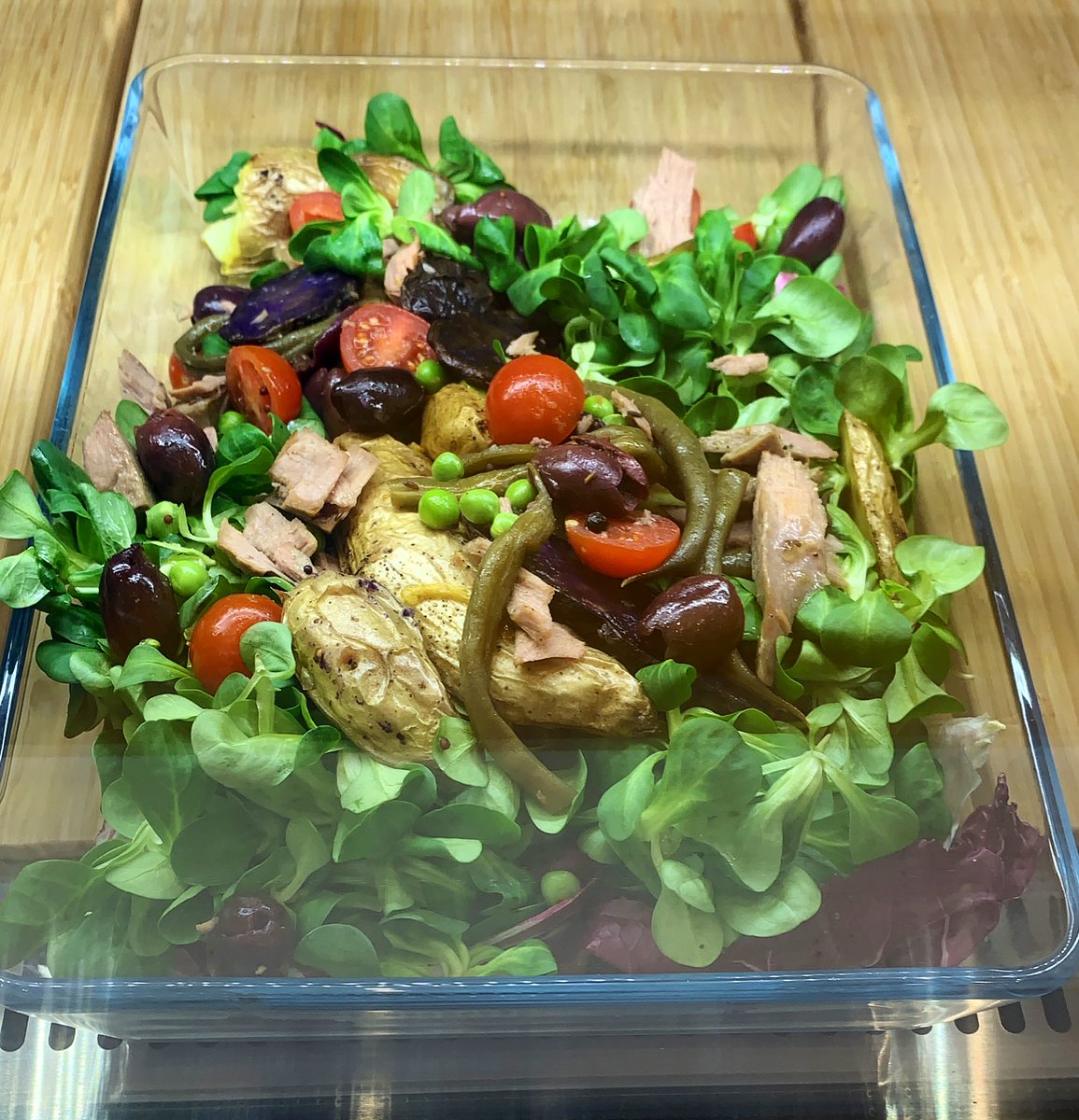 ArborPrincipal's tweet photo. Taking chef Anna Marie’s #ArborFarmHouse master pieces mobile from today! Another great opportunity to share the bounty of @Arbordubai with our community. #plantpowered #caffeinepowered https://t.co/9D2mAqtF4G
