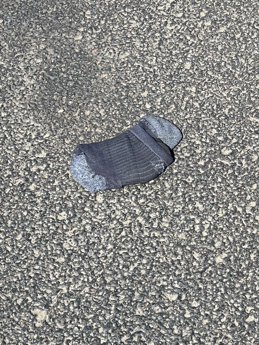 Bardonner's tweet image. 🧦  How?  Why? #LostSock (@ Tipton License Branch in Tipton, IN) swarmapp.com/c/3xyZ8UjrK7l