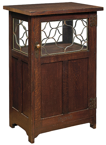 AntiqueDigest's tweet photo. A rare form from Roycrofters, the chafing dish cabinet #055 of oak, glass, and copper sold for $15,000 (est. $6000/8000) at @ToomeyGallery https://t.co/VR3YuMaBmm #antiques #antique #Roycroft #Americana #mission #ArtsandCrafts #cabinet #oak #rare #Roycrofters https://t.co/eBbH15riX7