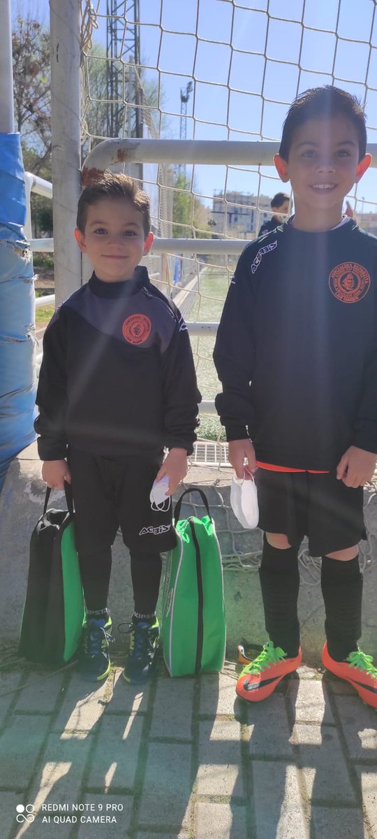 izquierdoja1's tweet photo. ¡Que se pare el mundo!
La Familia Izquierdo sigue con la generación en la @ADLosMares 🧡
#MiPepe
#MiGonzalo https://t.co/75oTUBLOBE