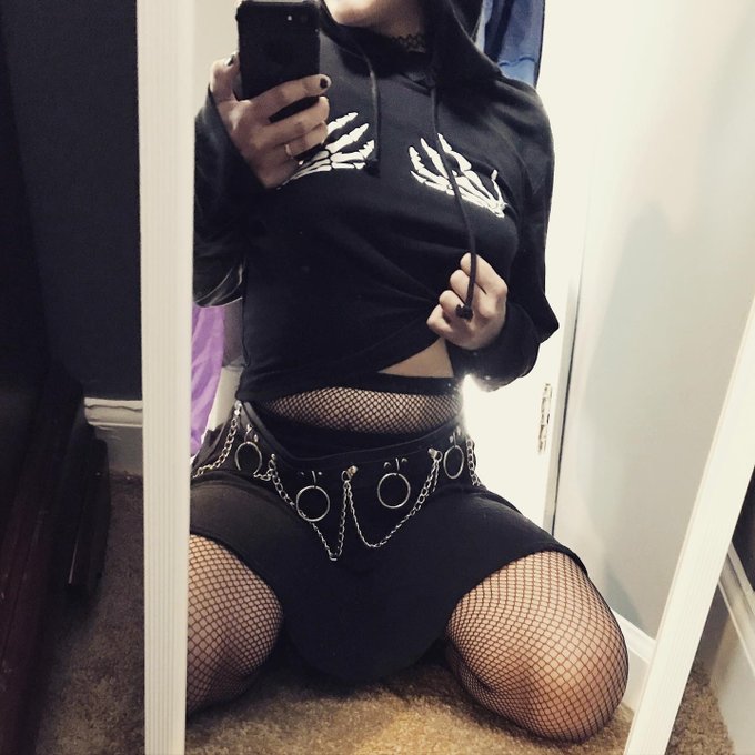 Uncensored version of what I put on insta 💕 https://t.co/siWtAmqZRw