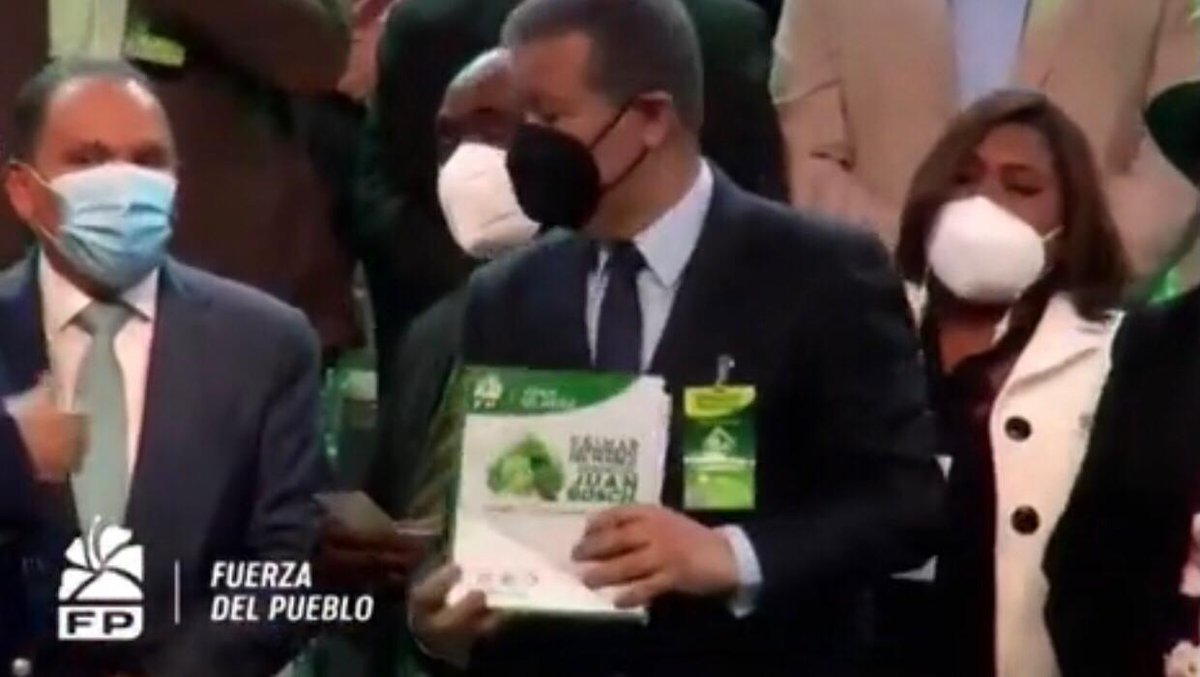 CongresofpMt15's tweet photo. ¡Hicimos Historia!
1er Congreso del Pueblo Profesor Juan Bosch 

#MT15DesarrolloSostenible  
#FuerzaDelPueblo
#Congresodelpueblo https://t.co/0Oh1QVaBqJ