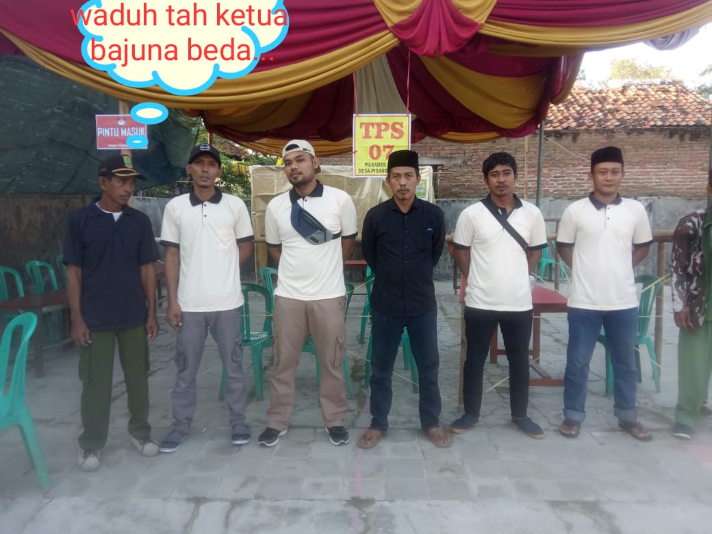akewsvc's tweet photo. Anggota kpps pilkades 21-27 desa pisangsambo di tps 07 https://t.co/iUndLNZkiK