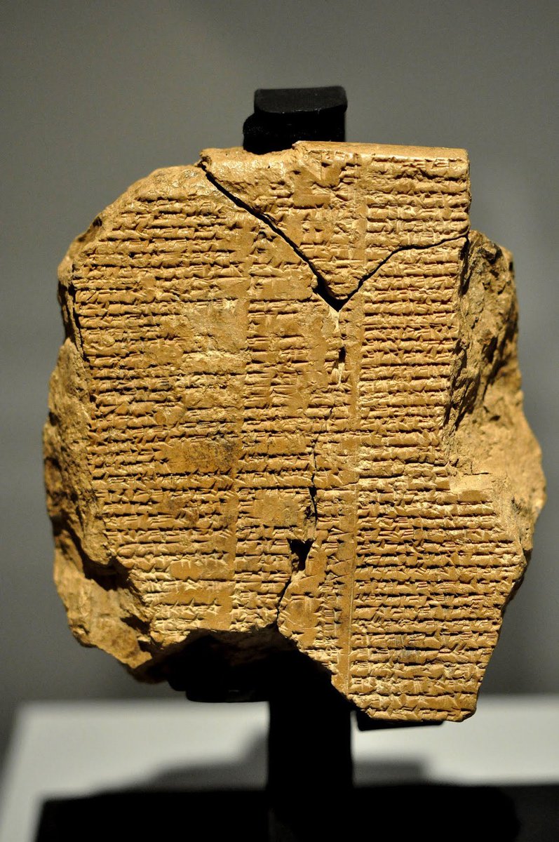 vickyvidal1's tweet photo. #21Marzo #DíaMundialDeLaPoesía 
La Epopeya de Gilgamesh o el Poema de Gilgamesh (2500-2000 a. C) es una narración acadia en verso sobre las peripecias del rey Gilgamesh. Está basada en cinco poemas independientes sumerios, que constituyen la obra épica más antigua conocida. https://t.co/yI8GlTJkc7