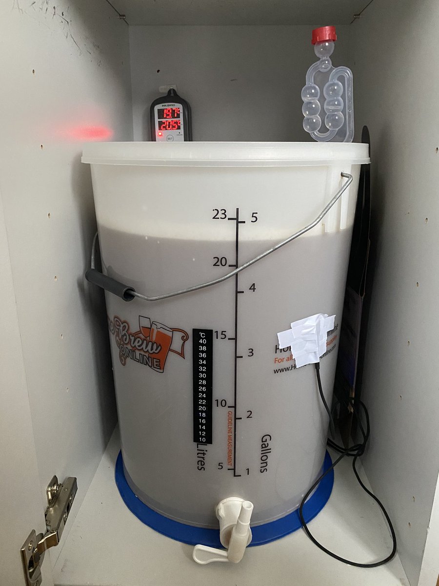 PondsideAndy's tweet photo. It’s Brew Day & with lockdown easing soon, Tweedies Brewery has been busy with the birth of both Tweedies Brew No.25 & 26 which is a @MJacksBrewing American Pale Ale & IPA,
the perfect party brews🍺 from @brew2bottle #homebrew #homebrewing #beer #ale #microbrewing #tweediesbrew https://t.co/g7ZNvAgG8N