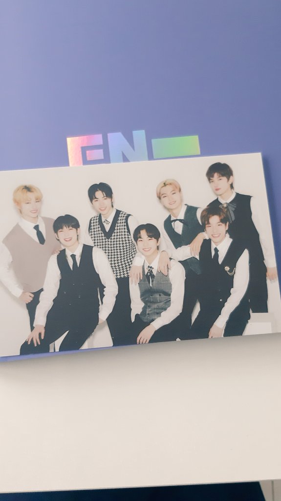 dreamofdreamsCG's tweet photo. 💟 GIVEAWAY 💟
Voici la suite de ma série de petits giveaway 😊💕 

Lots à gagner cette semaine :
1️⃣ 1 Beanie officiel ENHYPEN UNIFORM 
2️⃣ 1 PC Uniform OT7

Règles ⬇️ https://t.co/QNngOQxlIw