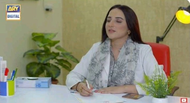 maaizawan's tweet photo. Esko deak kr mene  uni chornay ka faisla krliya hay nai bnna dr mujha😑😂 https://t.co/hbM8hDn64n
