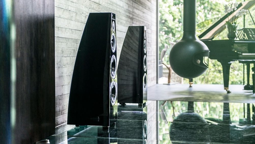 systems_sb's tweet photo. Take the time this weekend to rediscover your favourite music. What better way to enjoy, than with a pair of our Special Edition DSP7200 they deliver simply stunning bass and full-range performance.⁠

#DSP7200 #HiResAudio #MadeInBritain by @MeridianAudio https://t.co/p2U6FsGrgH