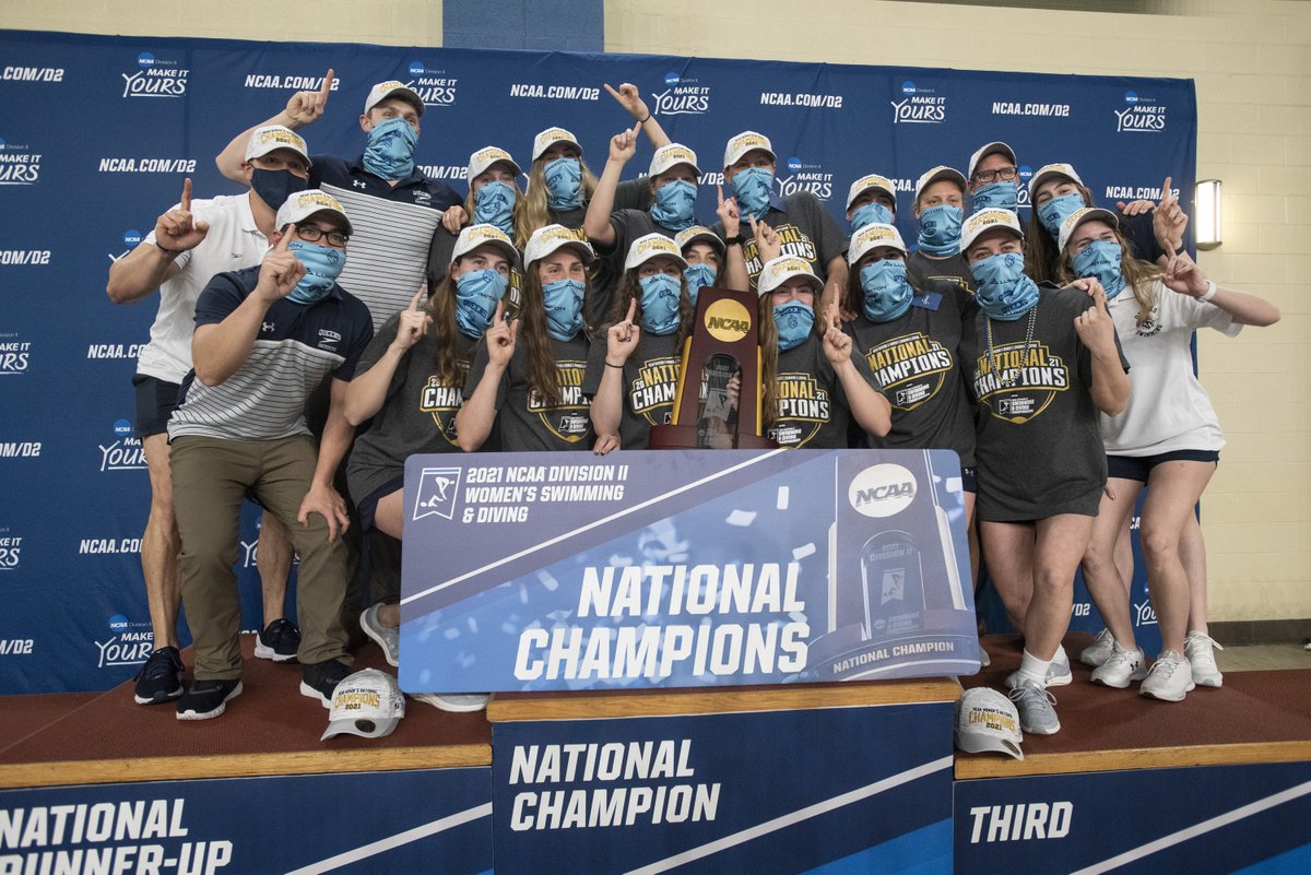 NCAAChamps's tweet photo. Royalty 👑

The @Queens_Swimming men and women claimed their sixth straight team National Champion titles! 

#D2MSD #D2WSD https://t.co/8FBudZdZJc