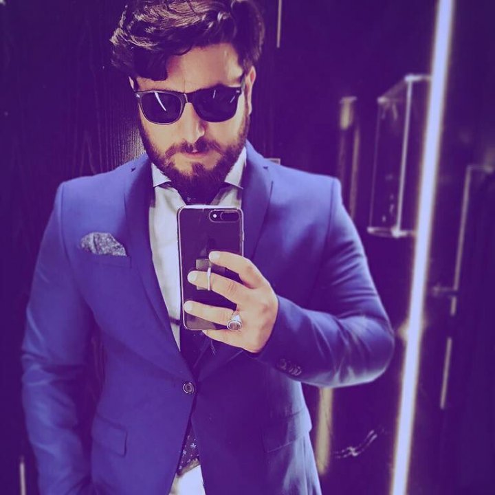 PakPathanArtist's tweet photo. Come hangout with me on #BIGOLIVE https://t.co/X2x2ndueLz https://t.co/PIpsL2A1Zd