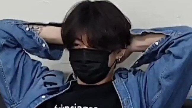 EBOYJE0N's tweet photo. jungkook core https://t.co/BxKGj3MGfA
