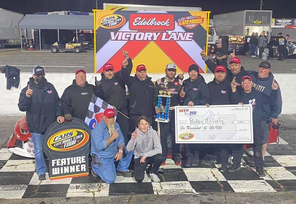 BobbyMac_6's tweet photo. Super proud of all these guys! Thanks to solid rock carriers, autosbynelson, BRCC, and BTS tire and wheels https://t.co/DyWOmQWsDz