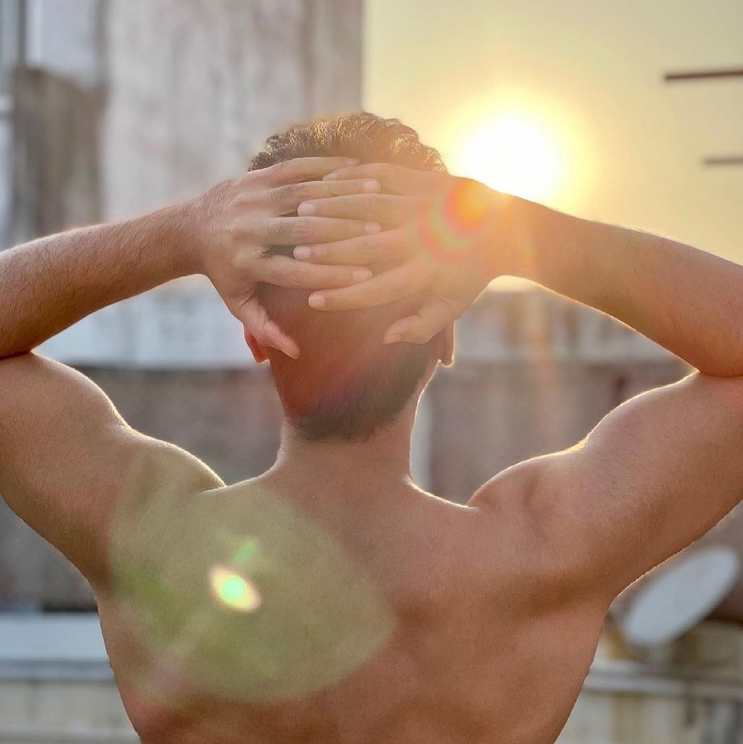 StrNandha9's tweet photo. Thalaivan @SilambarasanTR_ via Instagram ๐
" #Sunday Sun Blazing
#Atman #SilambarasanTR "
#Maanaadu #Manmadhan #ManmadhanISBack https://t.co/IK0yz1vy6L