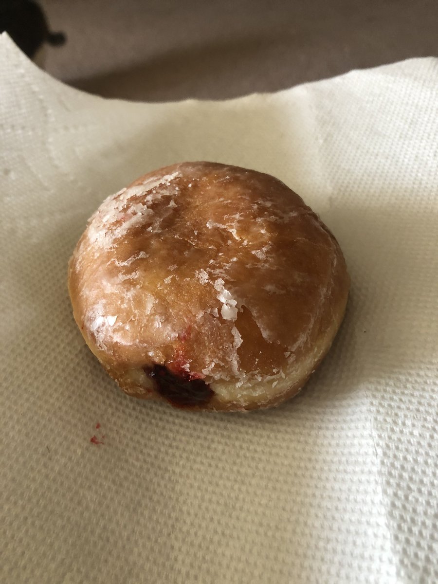 sarahcc90's tweet photo. Did my weights, did my TRX, ate the protein. Now it’s time for the reward. #raspberryfilled @ShipleyDonutsOM https://t.co/8DOL3rX2Av